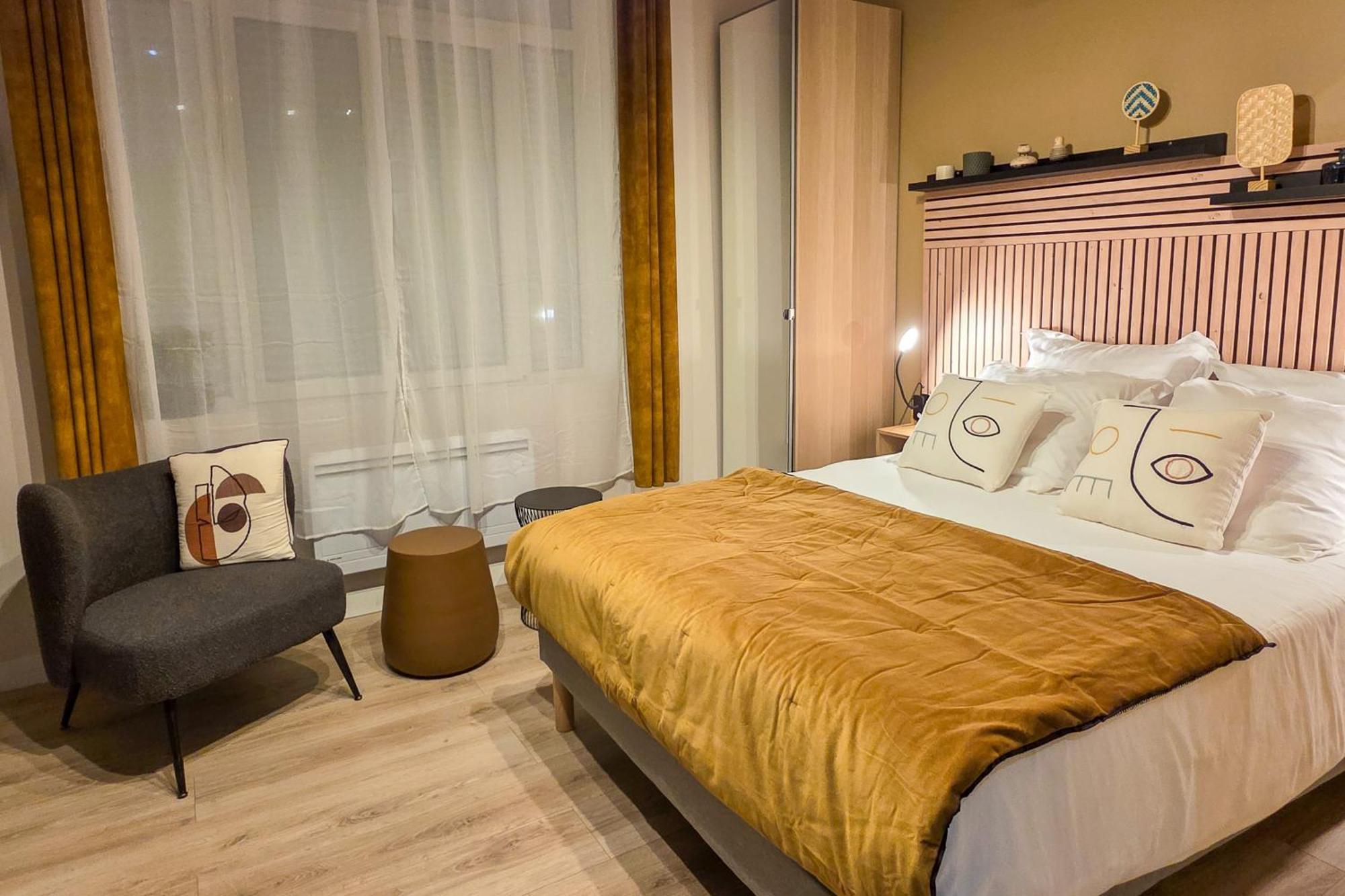 Les Appartements De La Nef D'Or - Studio Elegant Et Lumineux سانت كونتان المظهر الخارجي الصورة